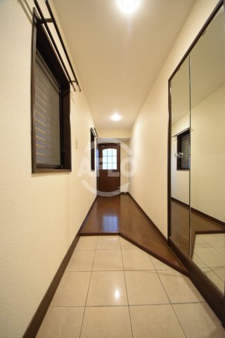 玄関　パレーシャル34　玄関