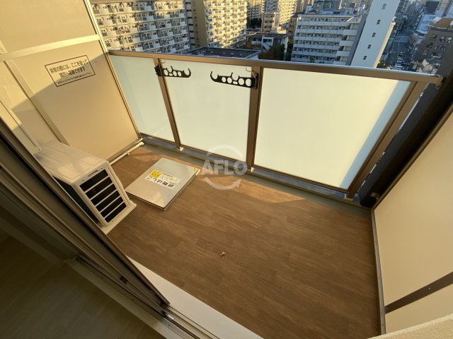 バルコニー　エグゼ天神橋　バルコニー