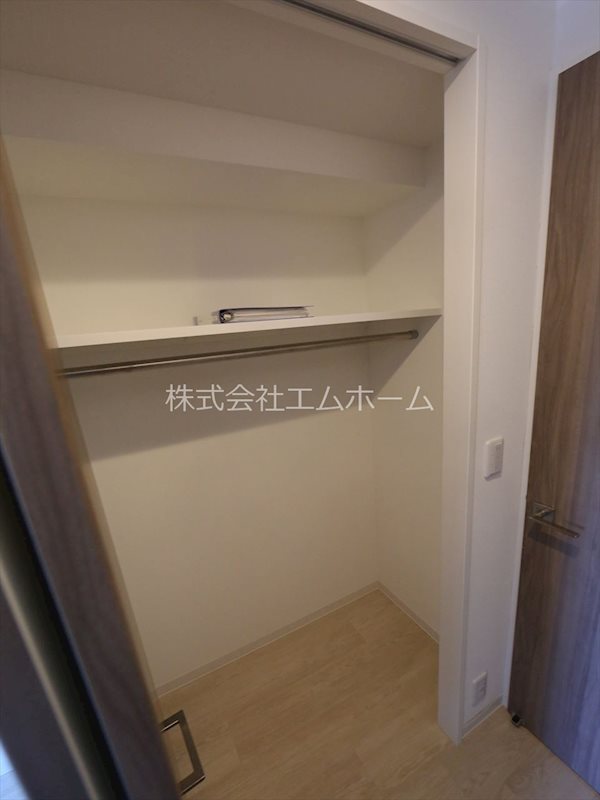 収納　クローゼット（収納充実してます）