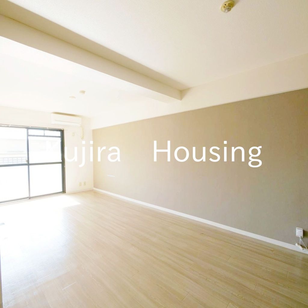 居室・リビング　★ネット無料の物件です★