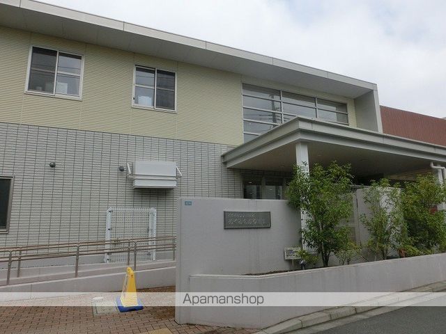 幼稚園・保育園　めぐみの森保育園（幼稚園・保育園）まで206m