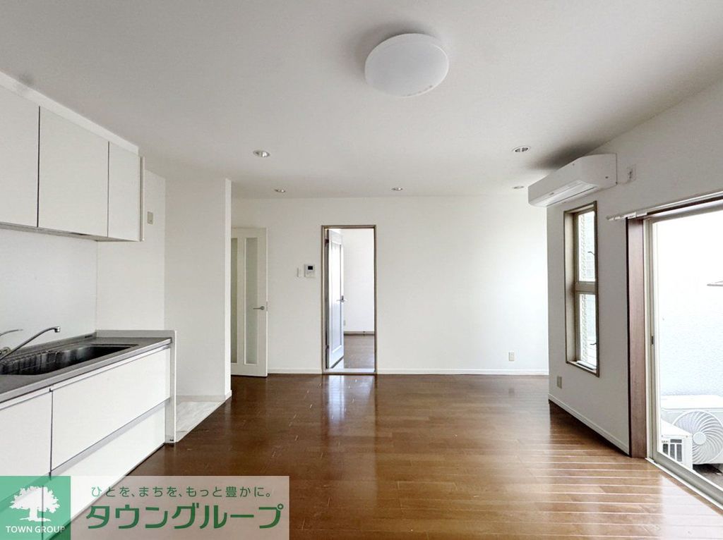 居室・リビング　★ＬＤＫ１０．０帖★