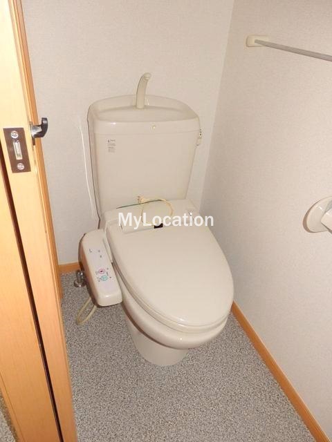 トイレ　☆清潔感のあるトイレです☆