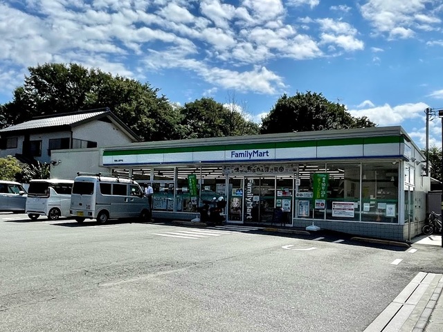 コンビニ　ファミリーマート清瀬上清戸店（コンビニ）まで212m