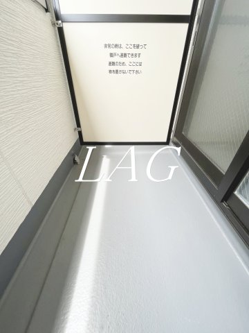 バルコニー　バルコニーです。（同仕様です。）