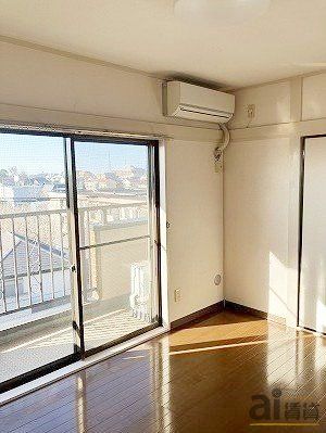 居室・リビング　～同仕様写真～