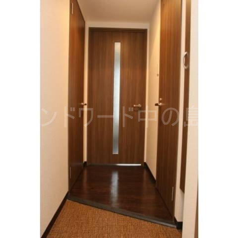 玄関　詳細は、ウィンドワード中の島店までご相談下さい。