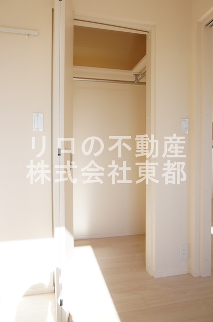 収納　ウォークインクローゼット収納！室内を広くご活用いただけます☆