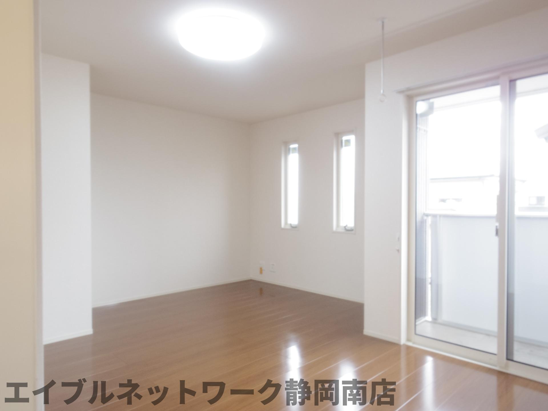 居室・リビング　ゆったり過ごせるリビングです