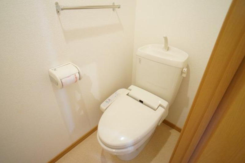 トイレ　図面と現状に相違がある場合には現状を優先．．．