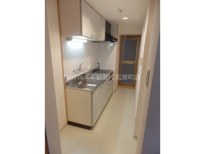 キッチン　キッチン（２口ＩＨコンログリル付き）