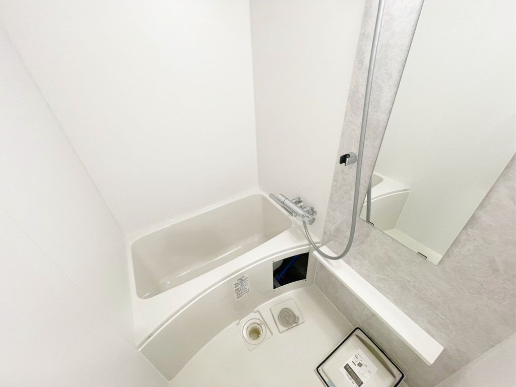 バス・シャワールーム　バス