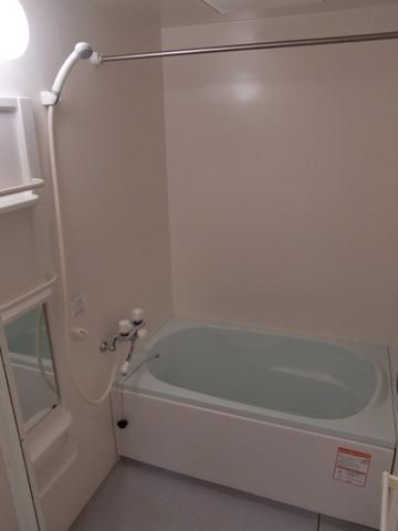 バス・シャワールーム　同先会社施工現状イメージ優先