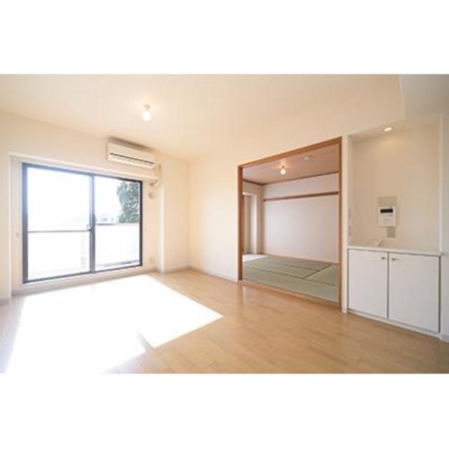 居室・リビング　※写真は同タイプ住戸です。