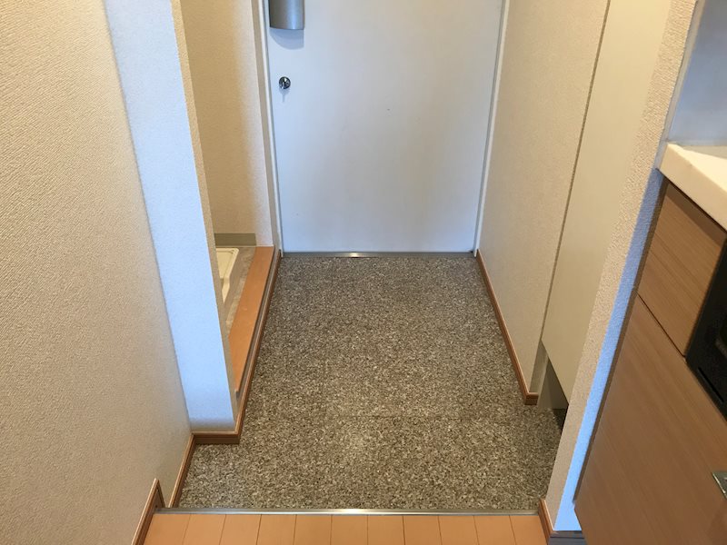 玄関　参考写真