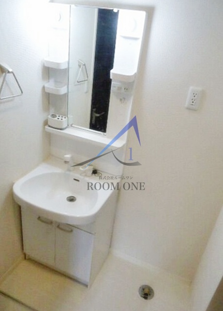 洗面設備　洗面台です。