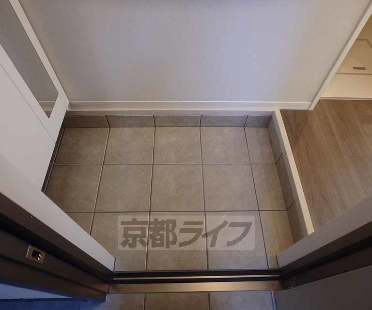 玄関　玄関です。