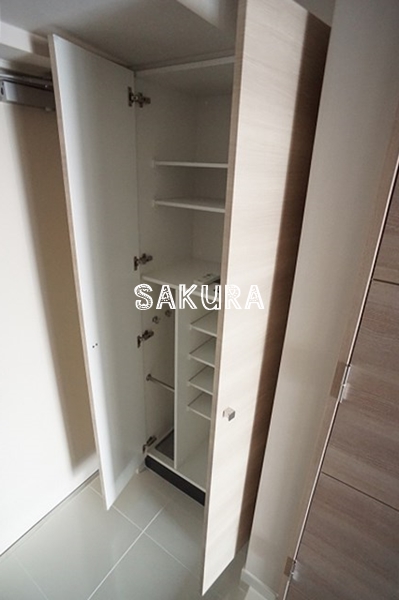 玄関　大容量のシューズボックス♪