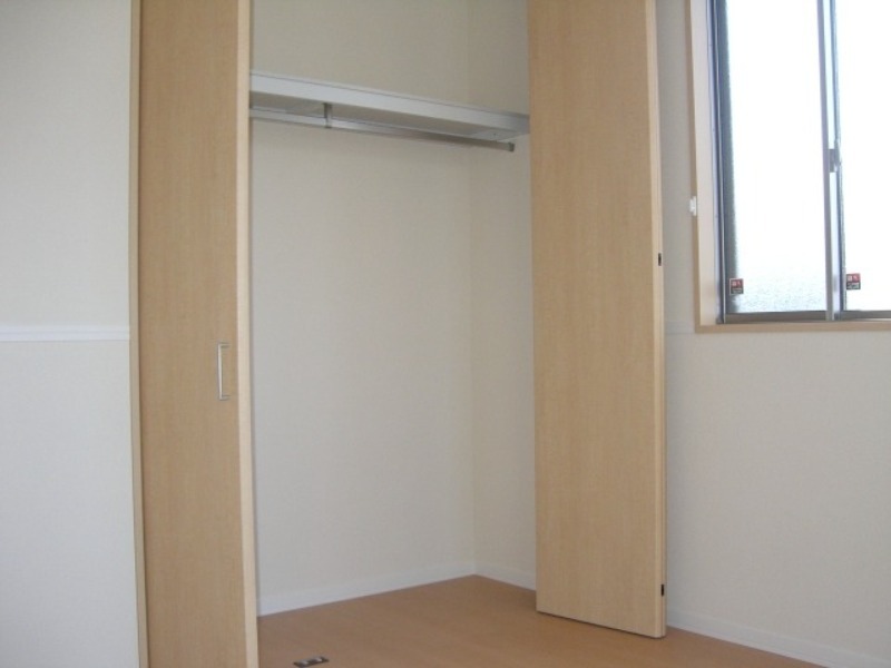 収納　図面と現状に相違がある場合には現状を優先