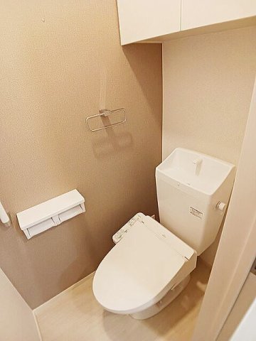 トイレ　ゆったりとした空間のトイレです