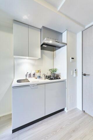 キッチン　写真は同タイプ住居です。