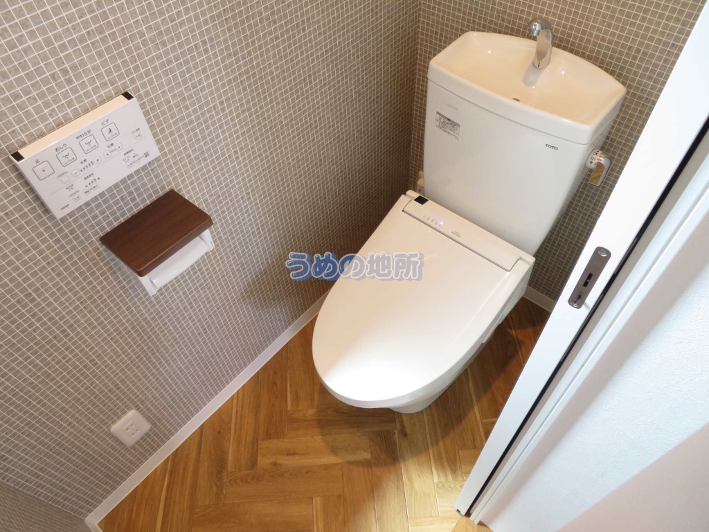 トイレ　トイレ