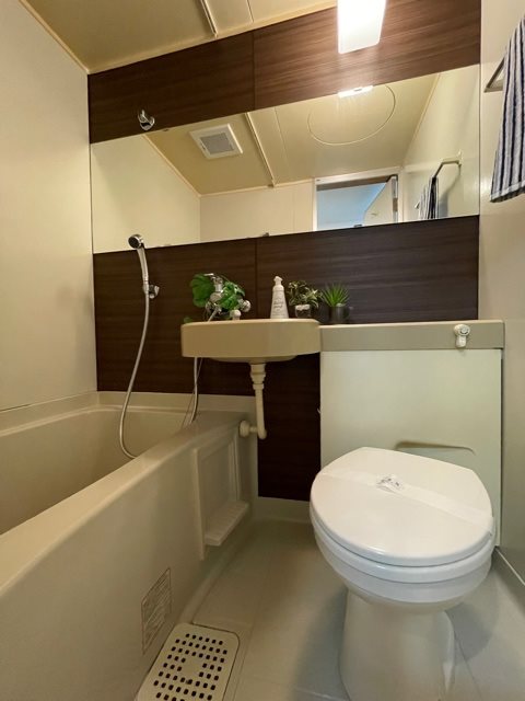 バス・シャワールーム