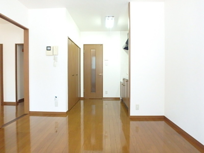 居室・リビング　図面と現状に相違がある場合には現状を優先