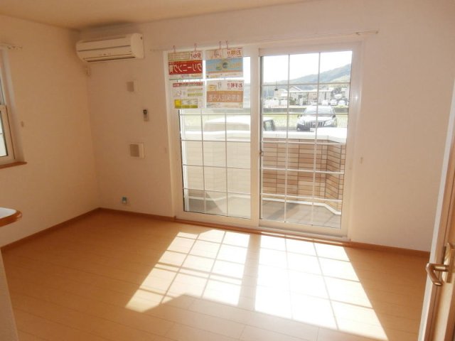 居室・リビング　同仕様