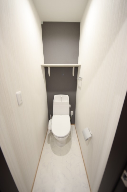 ＪＲ東海道本線 甲子園口駅 徒歩7分 3階建 築4年のトイレ写真