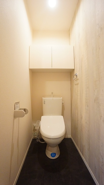 トイレ　別号室の写真です。