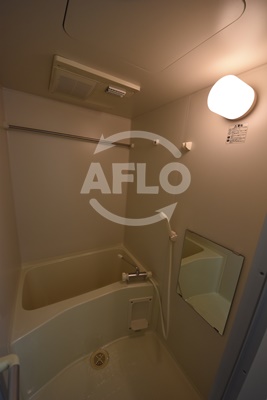 バス・シャワールーム　シャルマンフジ天神橋　浴室