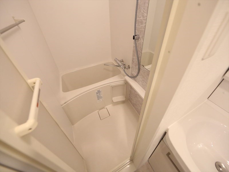 バス・シャワールーム　バスルーム　浴室暖房乾燥機付き