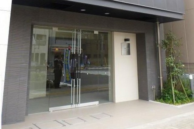 エントランス　エントランス