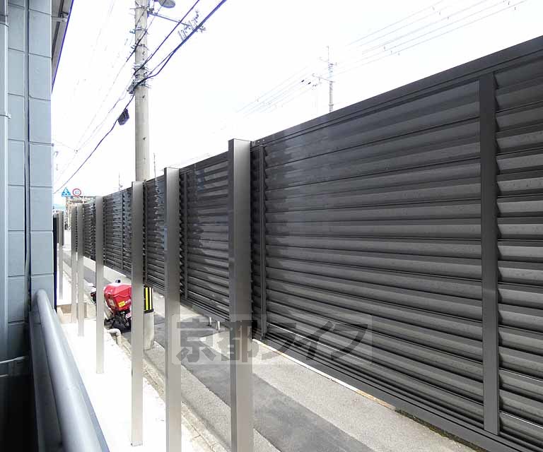 玄関　大きな段差がありません