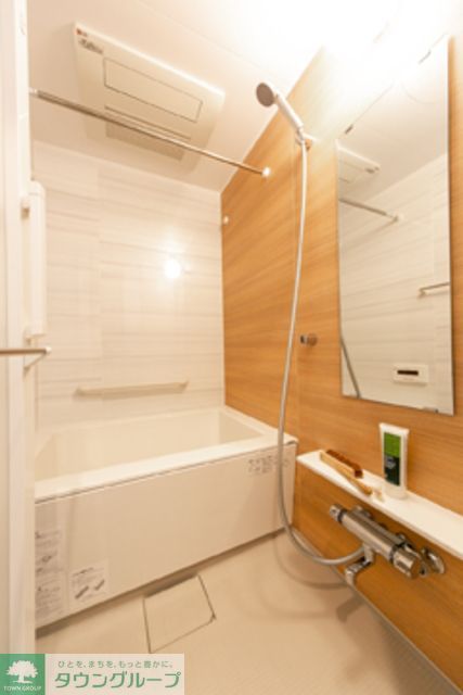 バス・シャワールーム　※写真は同タイプ住戸です。