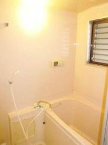 バス・シャワールーム　浴室