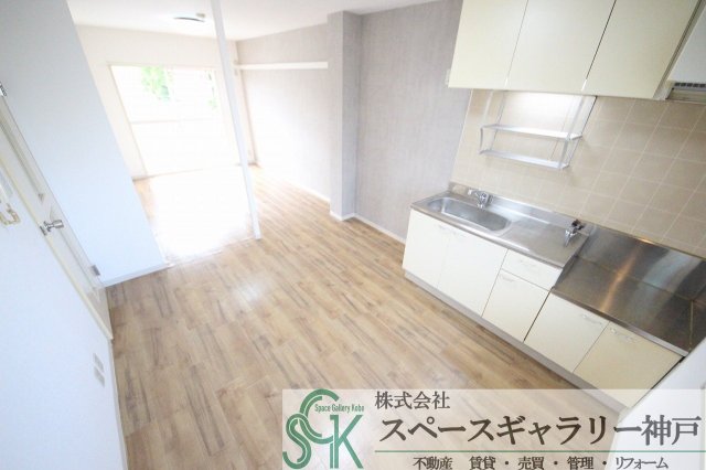 居室・リビング　※お部屋により仕様が異なる場合がございます※