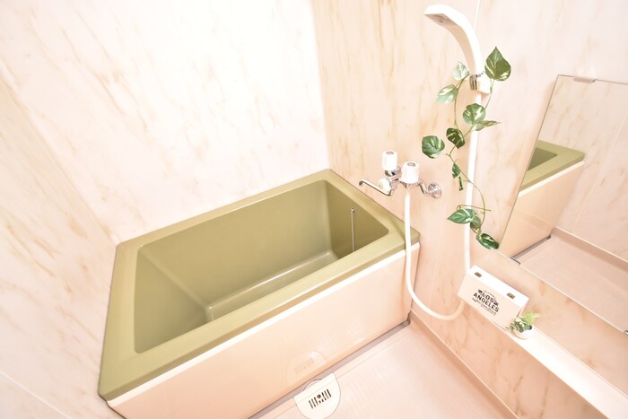 バス・シャワールーム　浴室