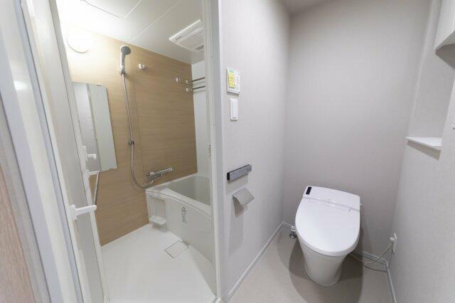 バス・シャワールーム