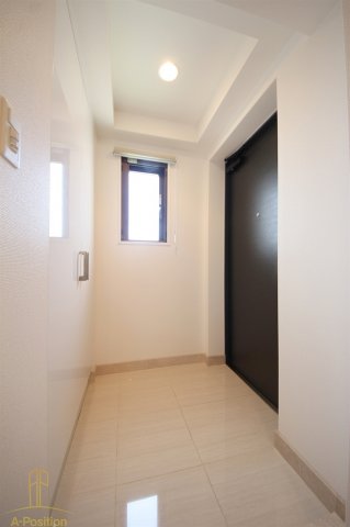 玄関　パークアクシス本町