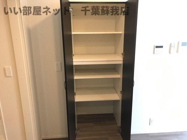 収納　たっぷりとした収納スペースです