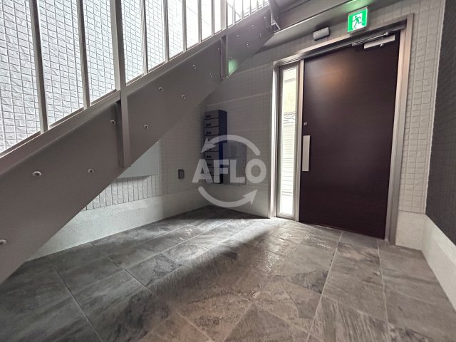 ロビー　WEST GARDEN HILLS　ロビー