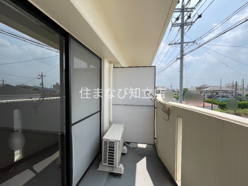 バルコニー　同型別部屋写真