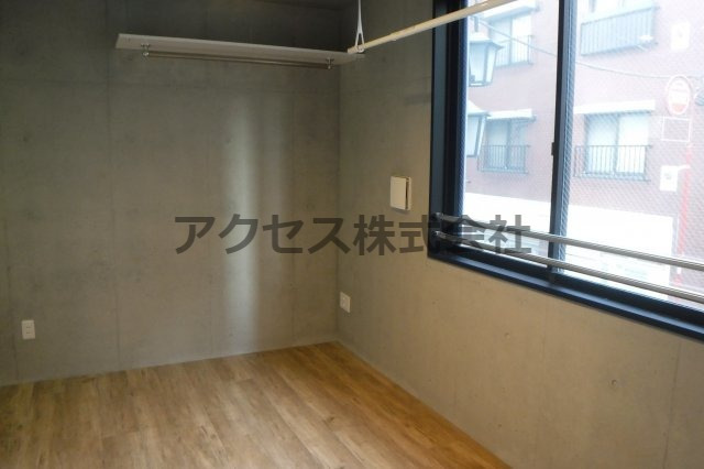 居室・リビング　※同建物別室、参考写真