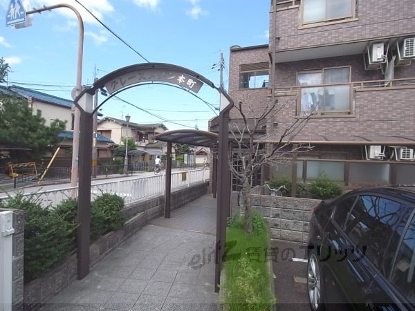 エントランス　エントランス