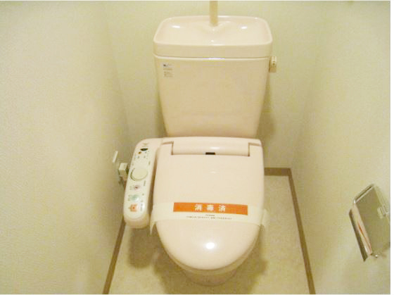 トイレ　★温水洗浄便座★