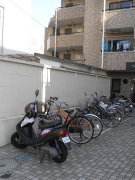 駐車場　※別部屋参考写真☆駐輪スペース☆