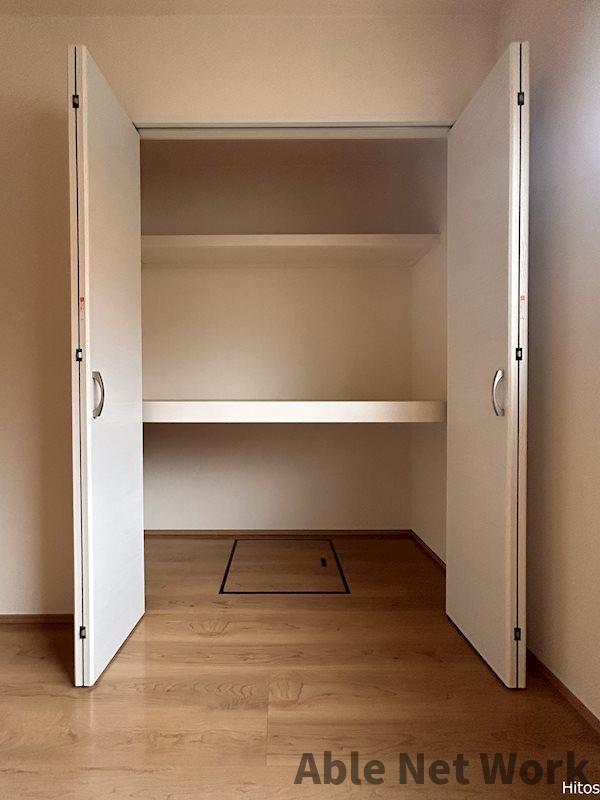 収納　クローゼット