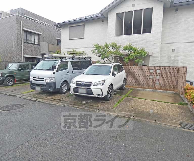 駐車場　駐車場です。